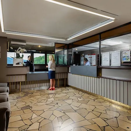 Centrum Kongresow I Rekreacji Orle Gniazdo 3*
