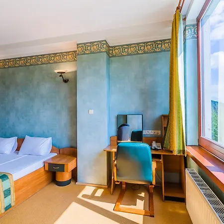 Centrum Kongresow I Rekreacji Orle Gniazdo 3*